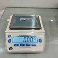 cân kỹ thuật cpb 622